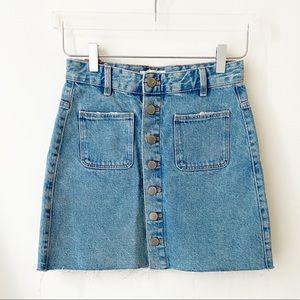 Zara cutoff button up denim skirt size XS